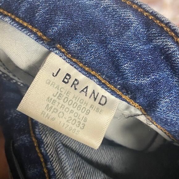 J Brand Gracie High Rise Distressed Cotton Jean Short in Metropolis Indigo - Picture 5 of 8